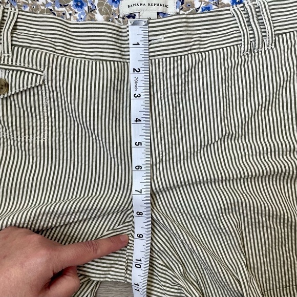 Banana Republic Sage Green Cream Striped Shorts - Picture 10 of 12